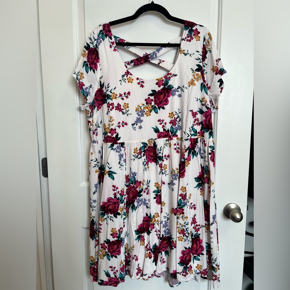 Torrid Cross-back Dress: Plus Size 2